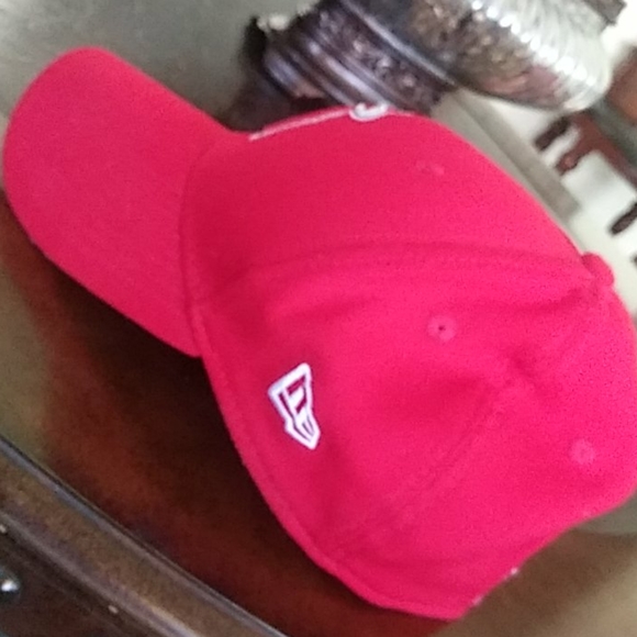 Hat - Picture 2 of 3